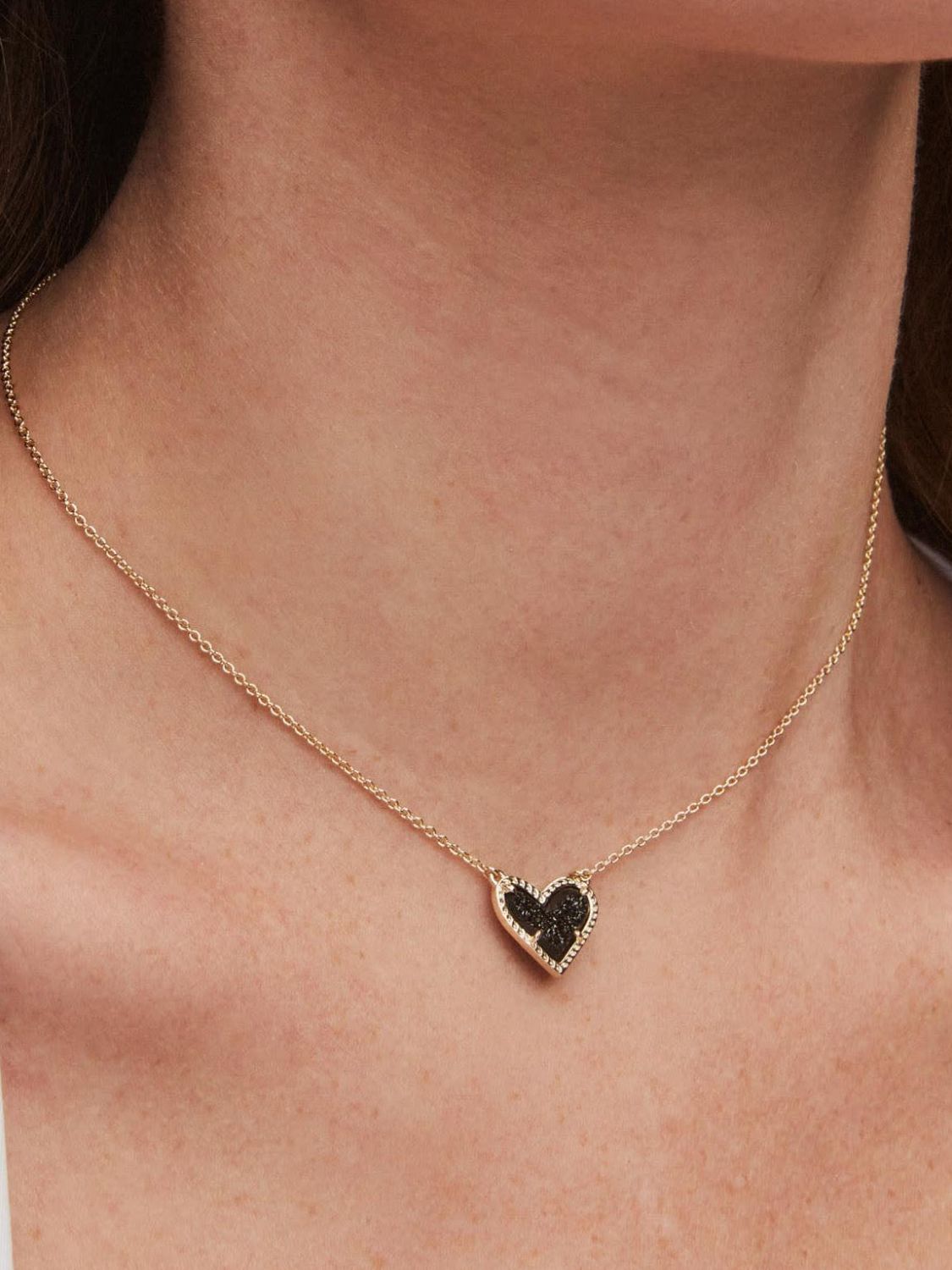 Heart Pendant Necklace Black One Size