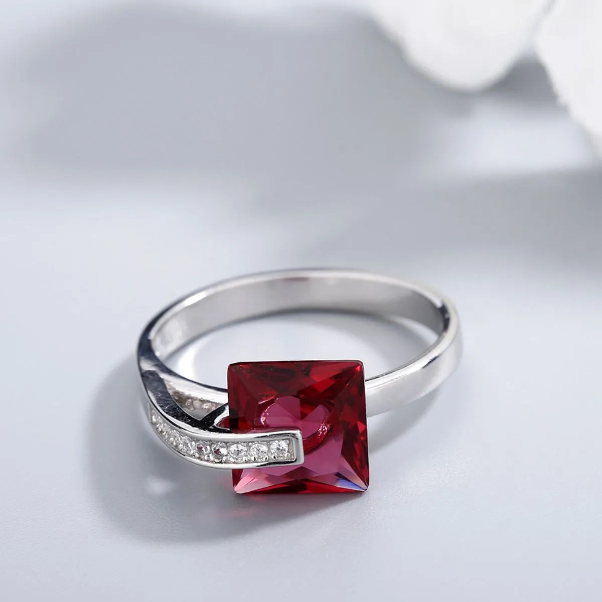 925 Sterling Silver Inlaid Zircon Ring Silver