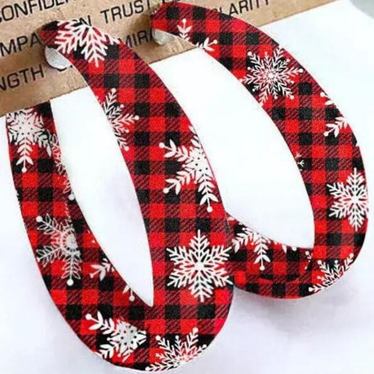 Plaid PU Leather Hoop Earrings Snowflake One Size