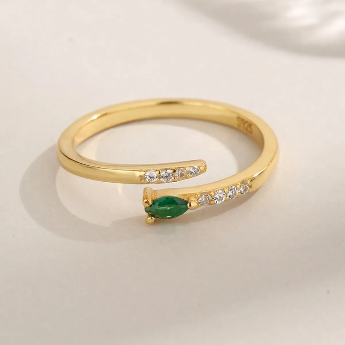 925 Sterling Silver Inland Zircon Open Ring