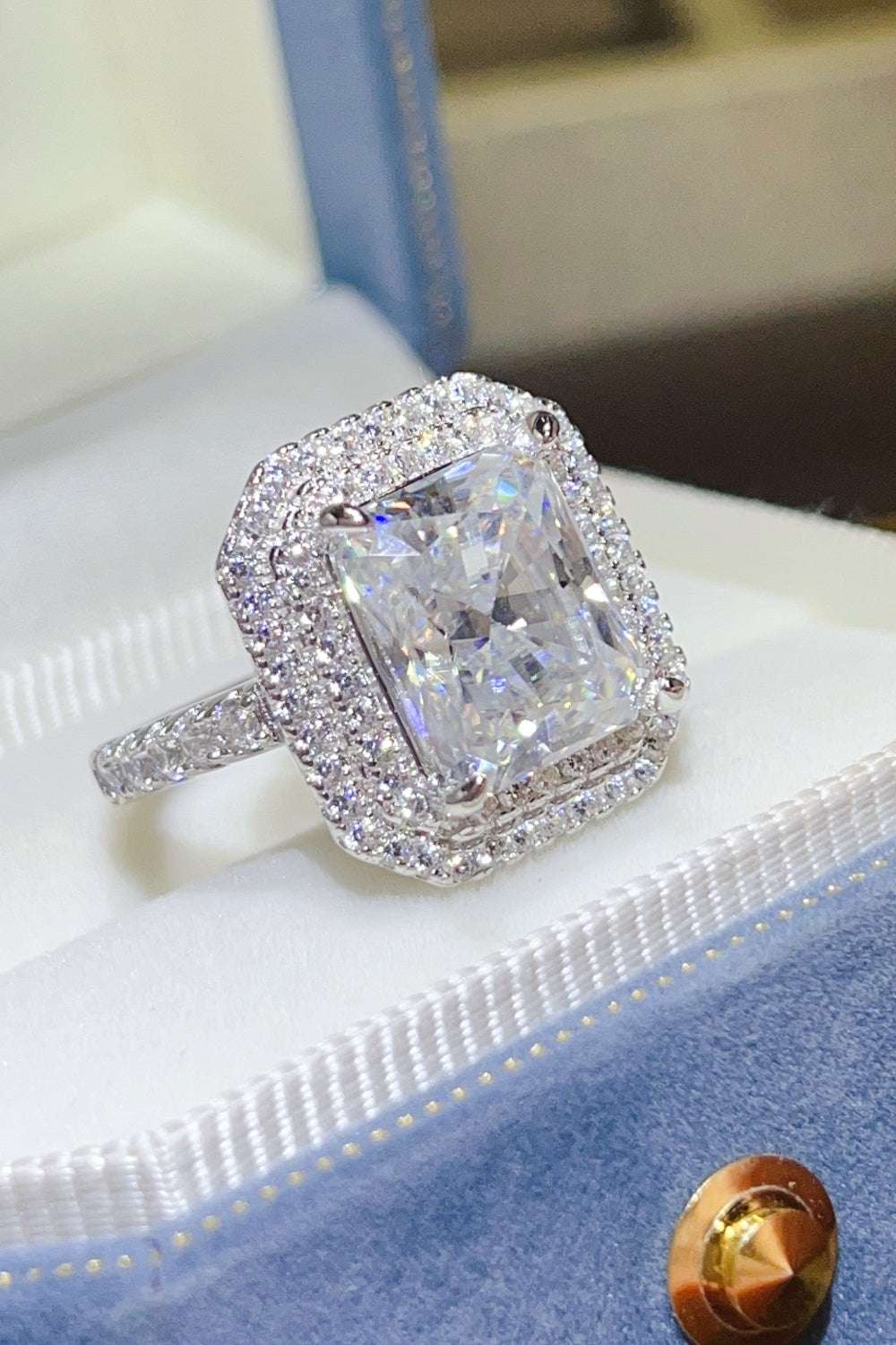 2 Carat Moissanite 925 Sterling Silver Ring Silver