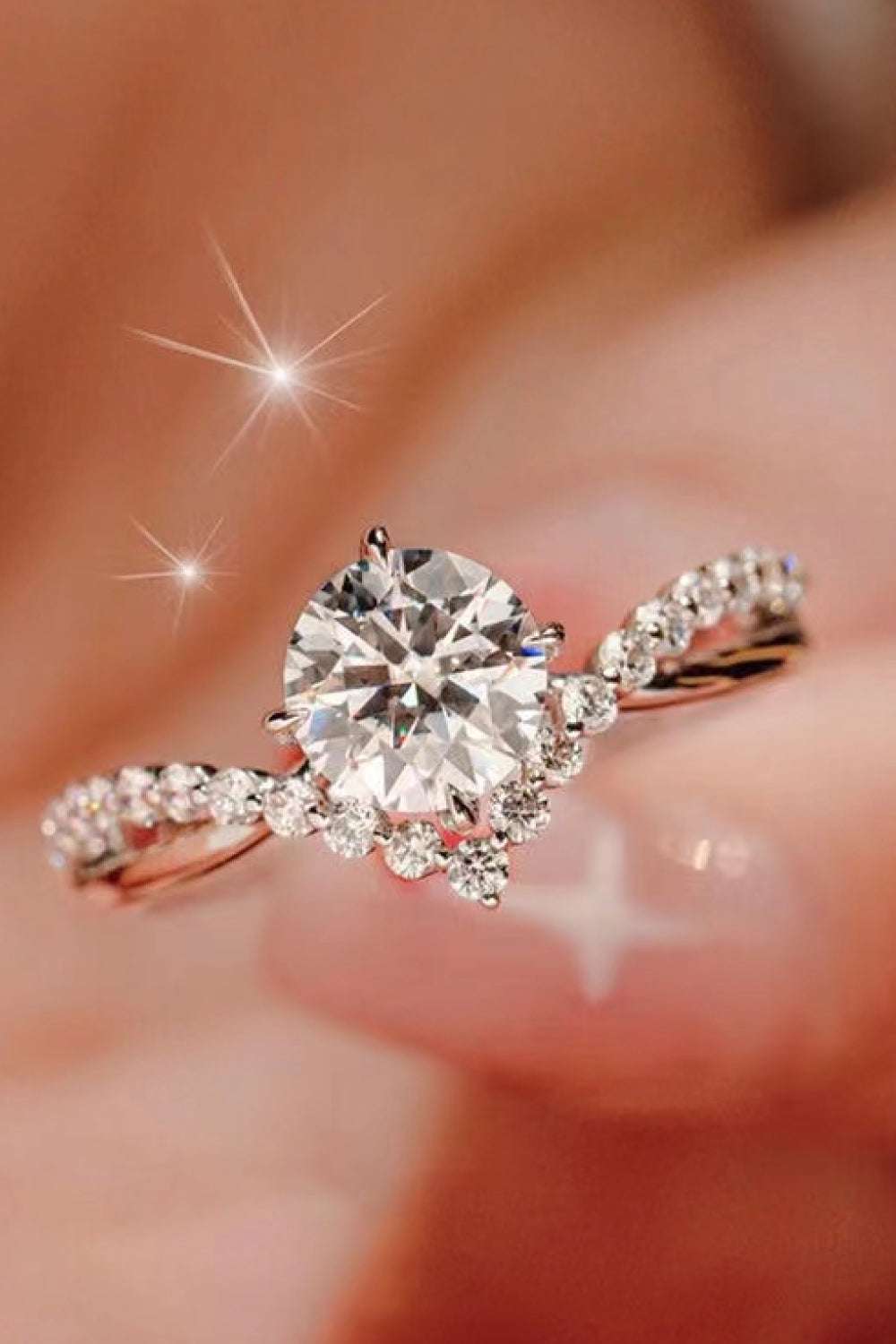 Bold Beauty 1 Carat Moissanite Heart-Shaped Ring Silver