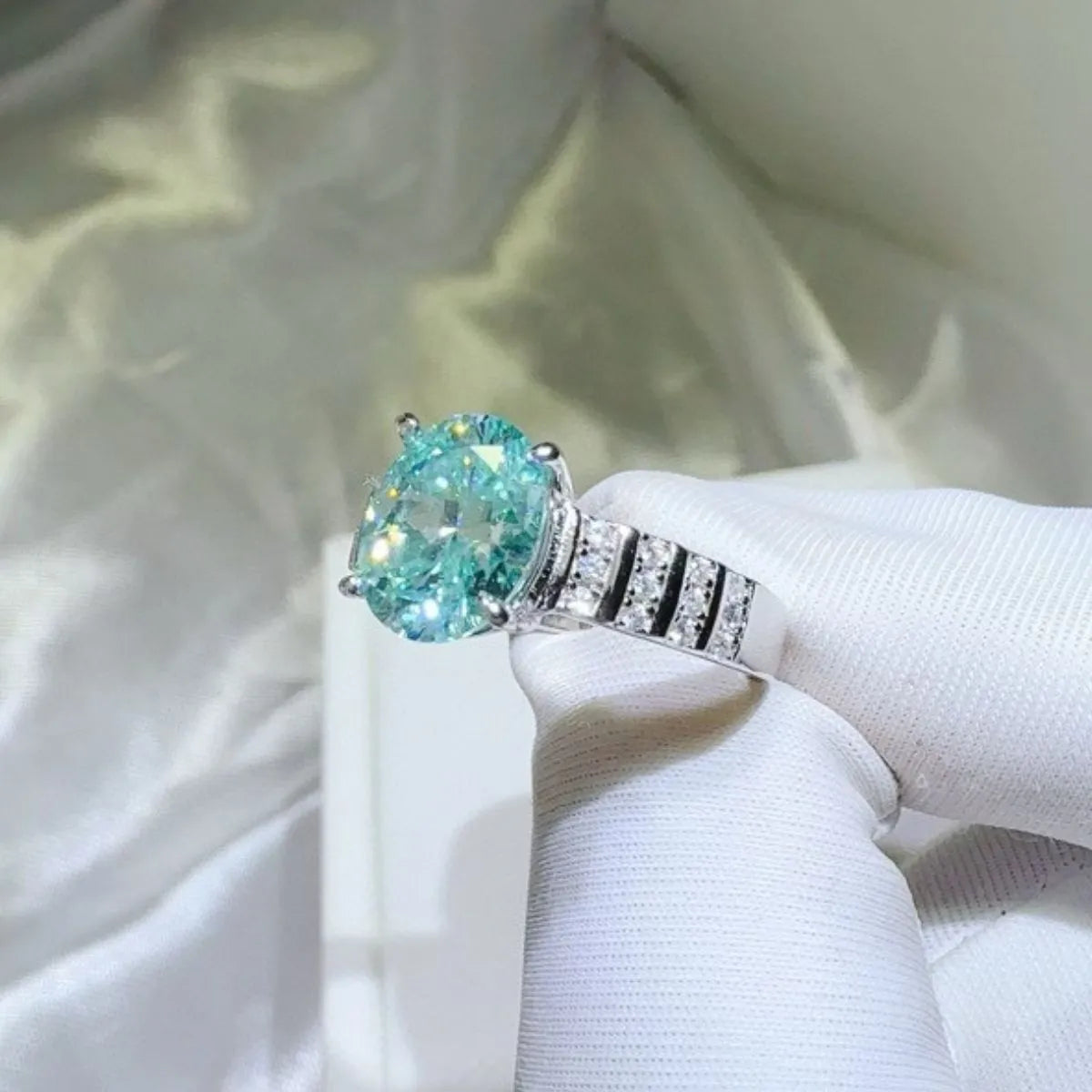 2 Carat Moissanite 925 Sterling Silver Ring