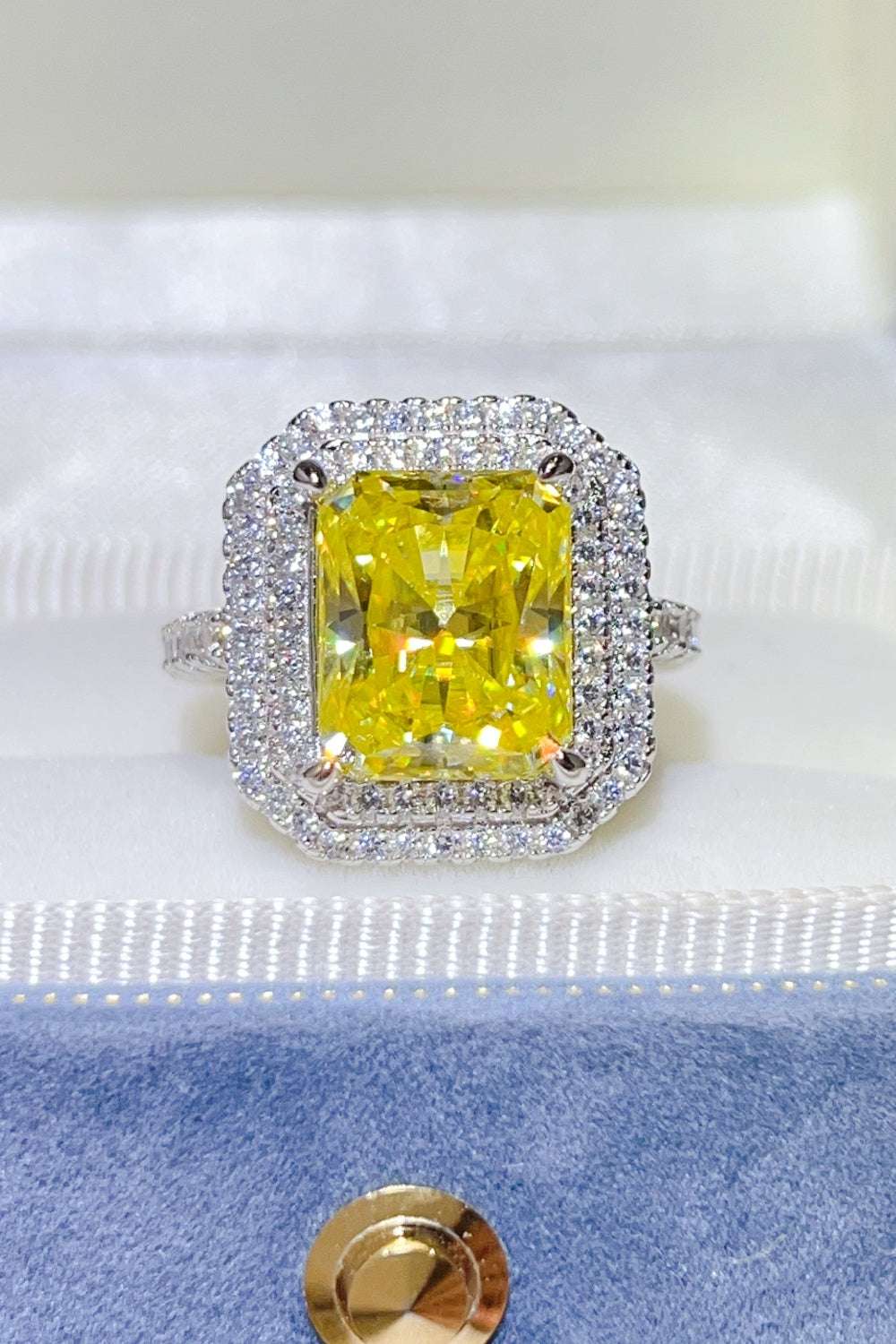 2 Carat Moissanite 925 Sterling Silver Ring Yellow