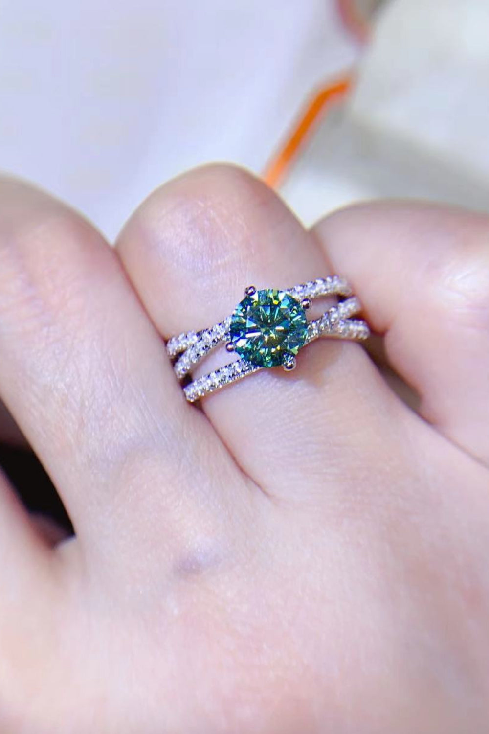 1 Carat Moissanite Contrast 925 Sterling Silver Ring Light Green