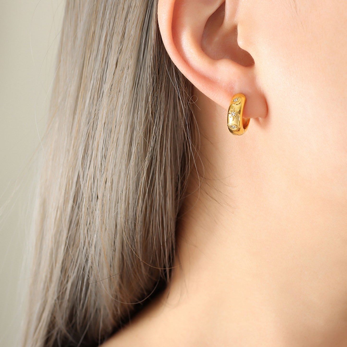 Zircon Titanium Steel Huggie Earrings Gold One Size
