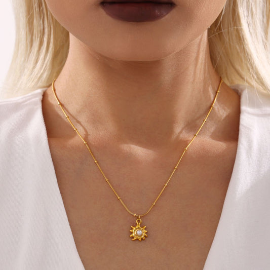 18K Gold-Plated Shell Pearl Necklace Gold One Size