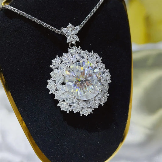 10 Carat Moissanite 925 Sterling Silver Necklace White One Size