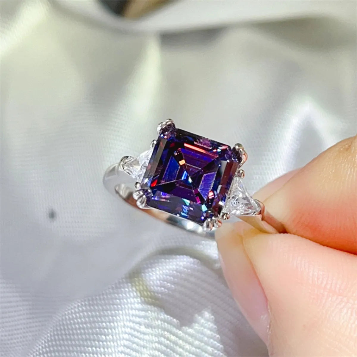 2 Carat Moissanite 925 Sterling Silver Ring