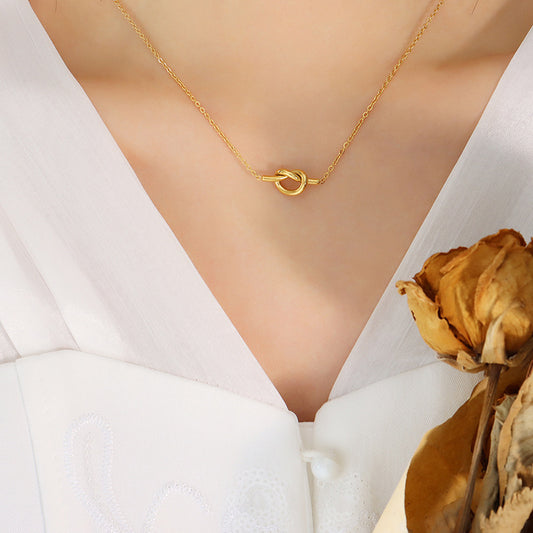 18K Gold-Plated Knotted Necklace Gold One Size
