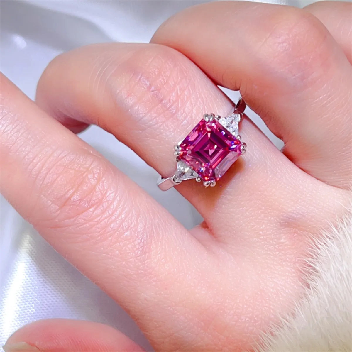 2 Carat Moissanite 925 Sterling Silver Ring